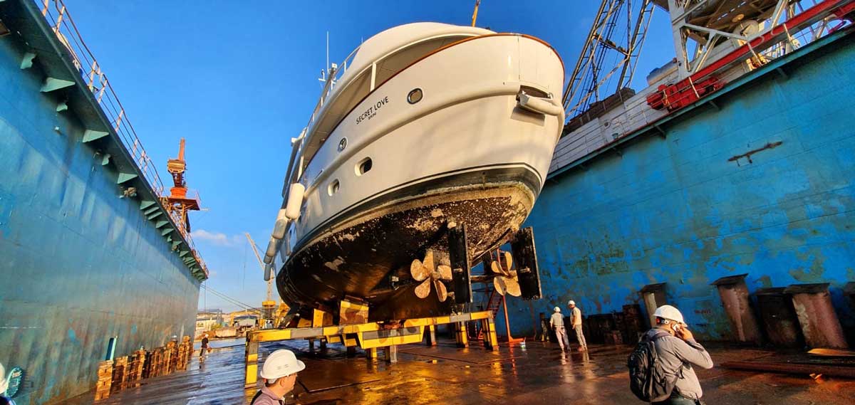 M/Y Secret Love Yacht Refit